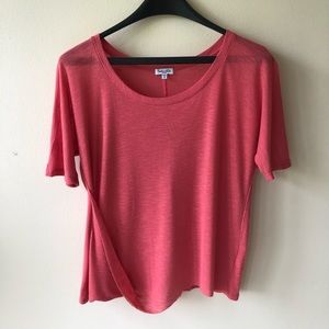 Splendid knit t-shirt size S.  Sweet fold detail